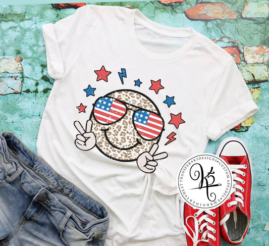 USA Smiley / Adult / Short Sleeve