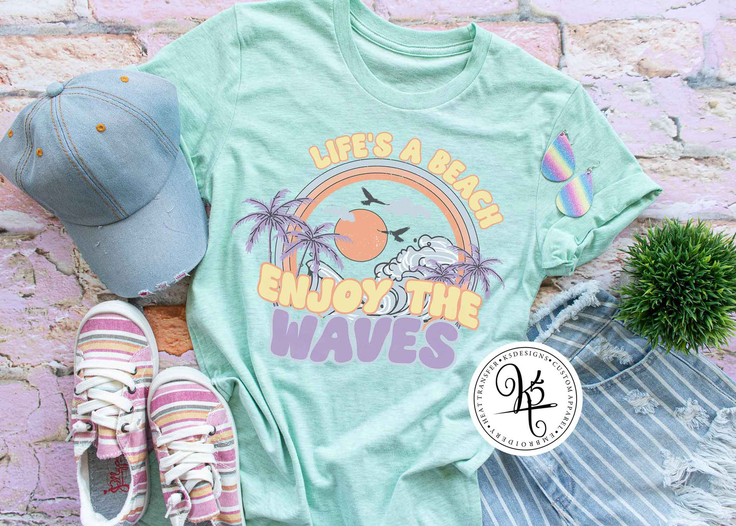 Lifes A Beach Enjoy The Waves / Adult / Short Sleeve