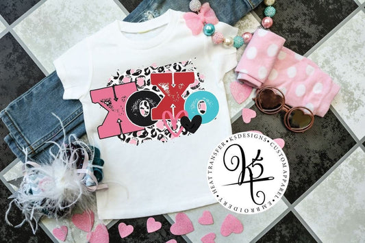 XOXO Valentines Day / Toddler / Youth / Short Sleeve