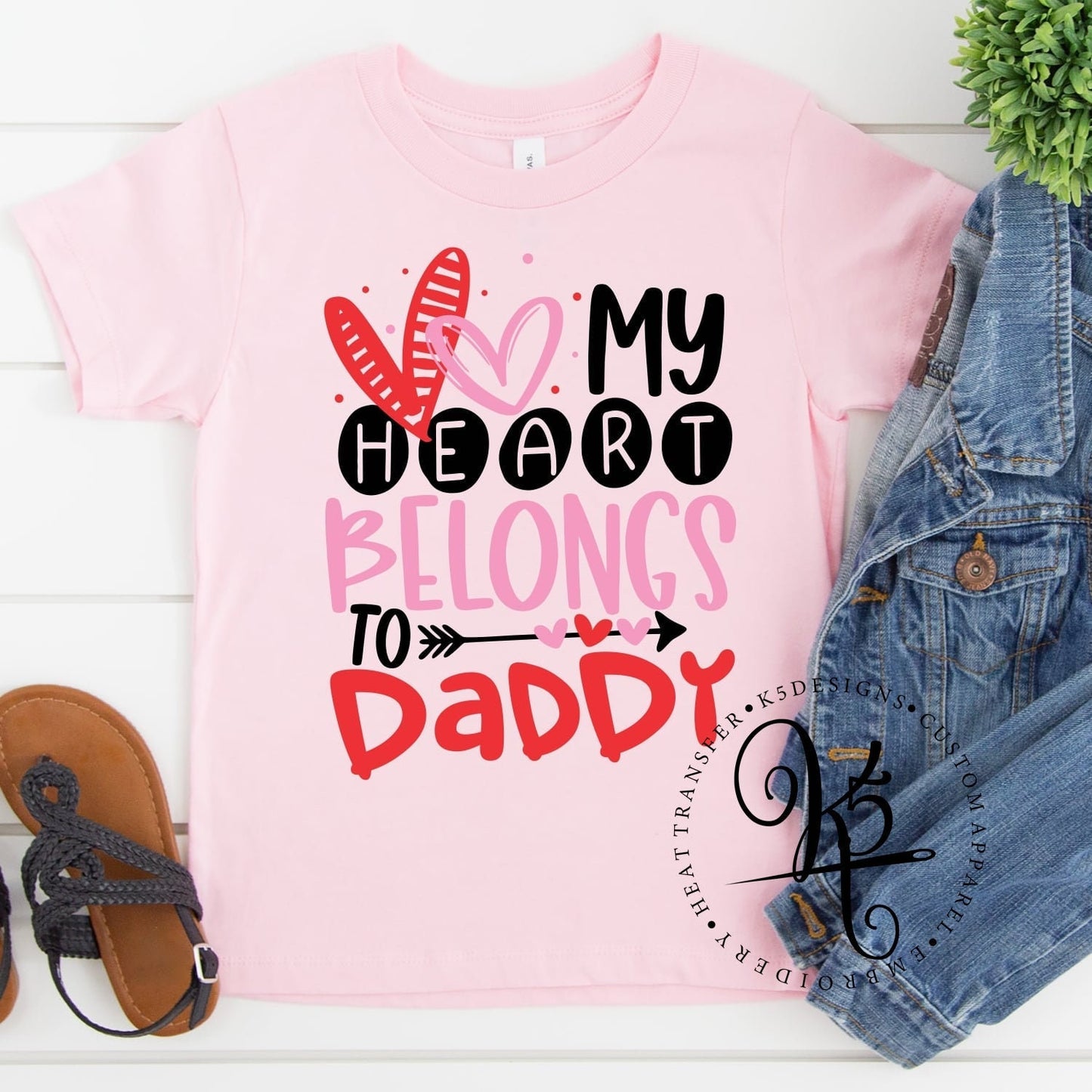 My Heart belongs To Daddy / Infant / Toddler / Youth / Short Sleeve